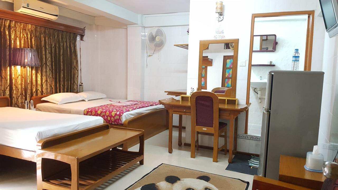 Chan Myae Guesthouse Янгон Екстериор снимка
