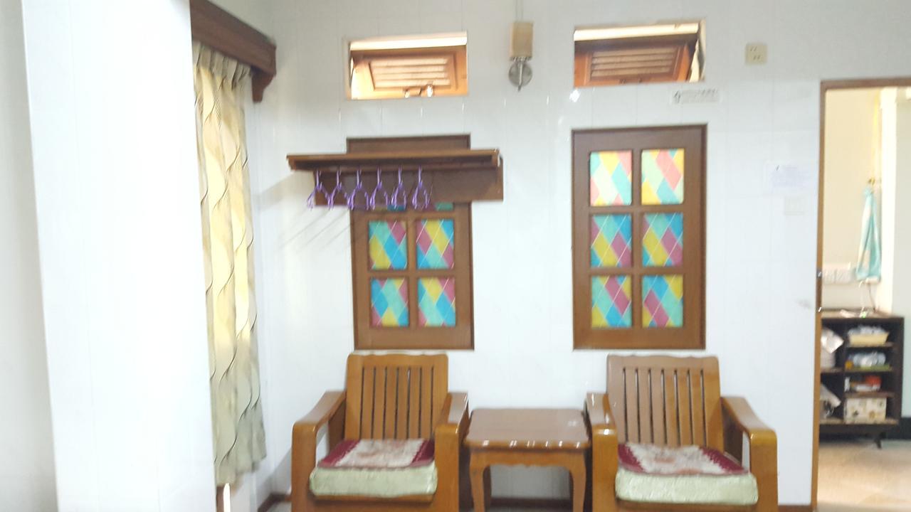 Chan Myae Guesthouse Янгон Екстериор снимка