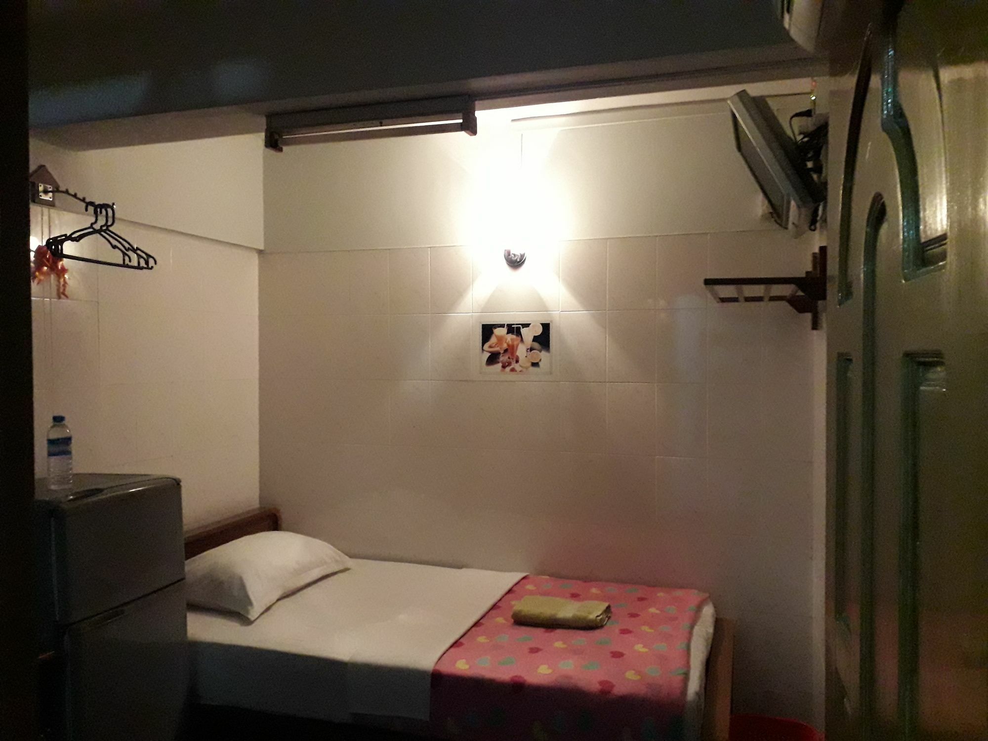 Chan Myae Guesthouse Янгон Екстериор снимка